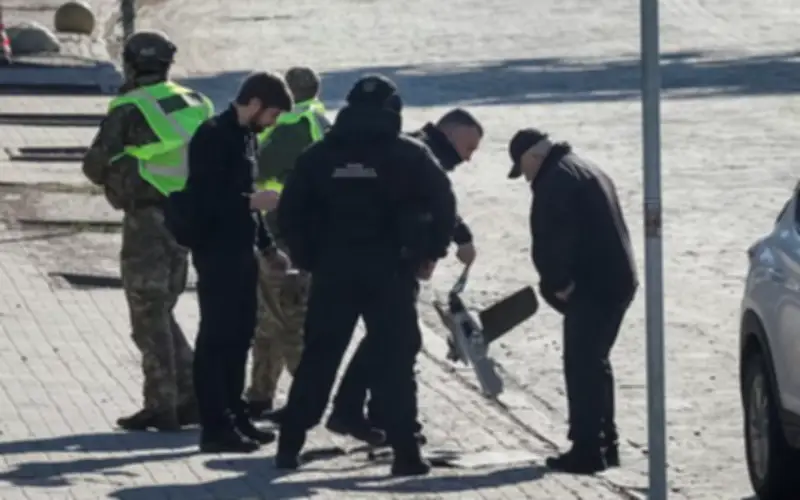 Nga tấn công Kyiv ban ngày bằng UAV nâng cấp, Ukraine bắn hạ 194/211 máy bay