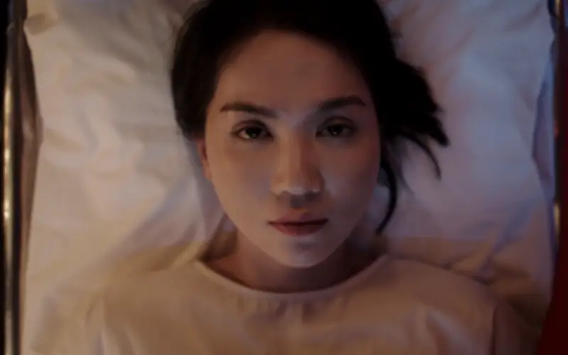 Ngọc Trinh gây ám ảnh trong poster phim kinh dị Thẩm mỹ viện âm phủ