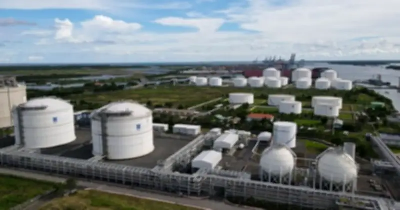 Nghệ An Thành Lập Tổ Công Tác Đặc Biệt Đẩy Nhanh Tiến Độ Dự Án Nhiệt Điện LNG Quỳnh Lập