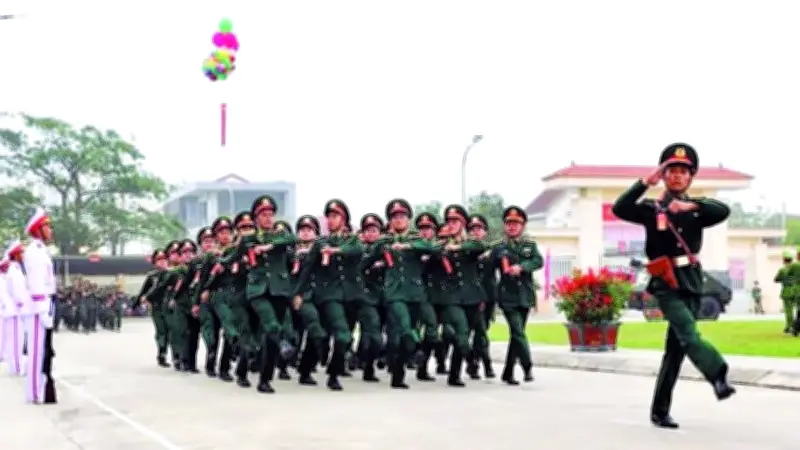 Nghệ An tăng cường huấn luyện quân sự, Khánh Hòa đón 1,7 triệu du khách đầu năm 2026