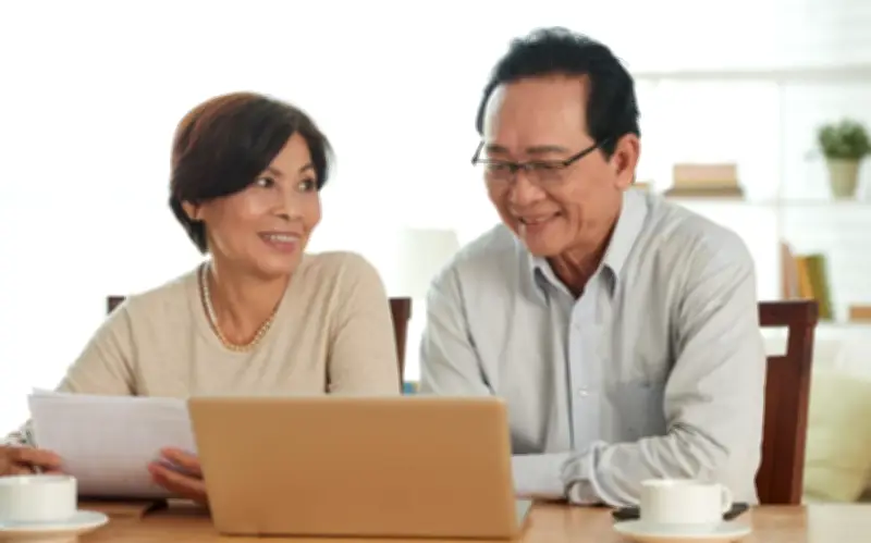 Nghỉ hưu rồi mới hiểu: Tiền bạc không phải thứ quyết định tuổi già hạnh phúc