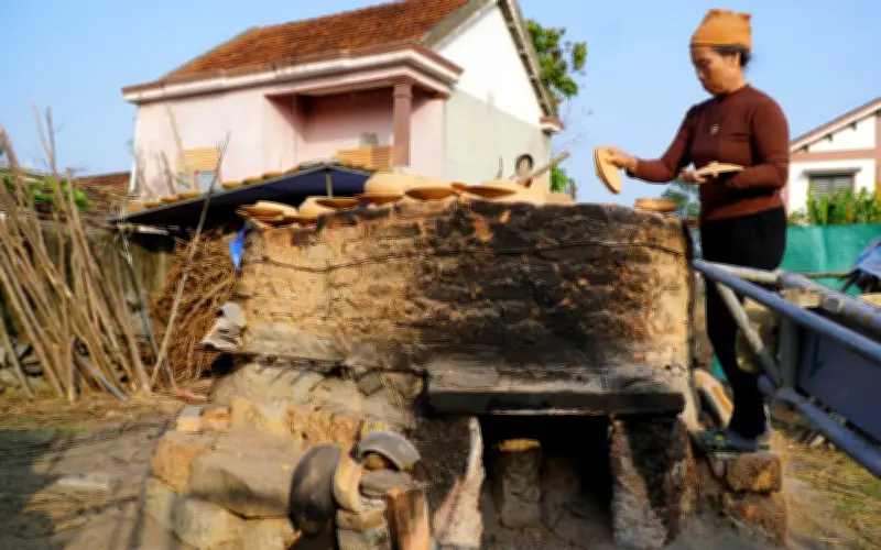 Nghề làm nồi đất Trù Sơn: Bền bỉ qua năm tháng, thách thức và cơ hội phát triển