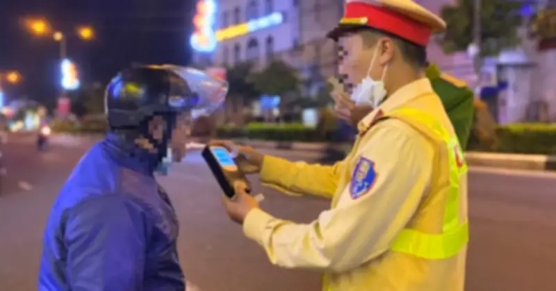 Nghị Định 100 Về Xử Phạt Giao Thông Sẽ Hết Hiệu Lực Từ 15/5 Tới