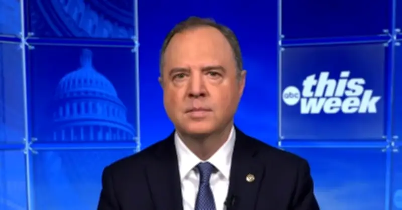 Nghị sĩ Mỹ đề xuất hạn chế quyền phát động chiến tranh của ông Trump