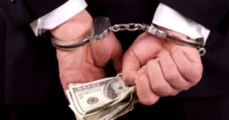 Đề nghị truy tố cựu Chủ tịch Mediusa vì sản xuất hàng giả và đưa hối lộ