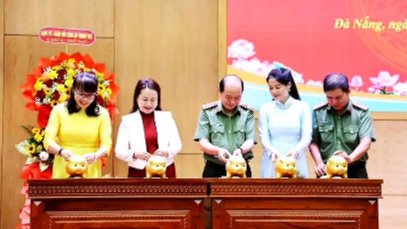 Nghĩa Tình 'Mẹ Đỡ Đầu' Và Những Hoạt Động Nhân Ái Lan Tỏa Tại Đà Nẵng