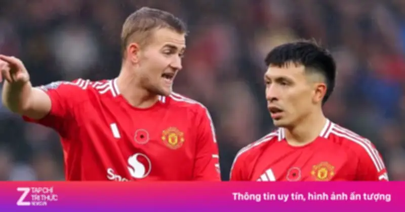 Nghịch lý đau đầu: Cặp trung vệ trăm triệu bảng của MU liên tục chấn thương