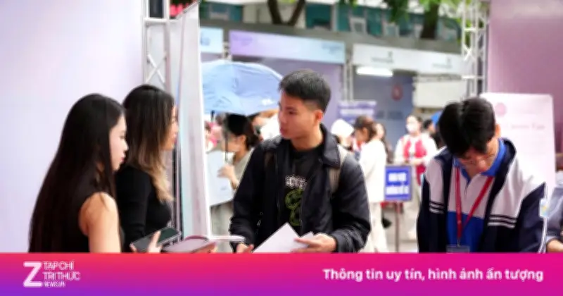 Nghịch lý thị trường lao động: Sinh viên giỏi vẫn loay hoay tìm việc làm