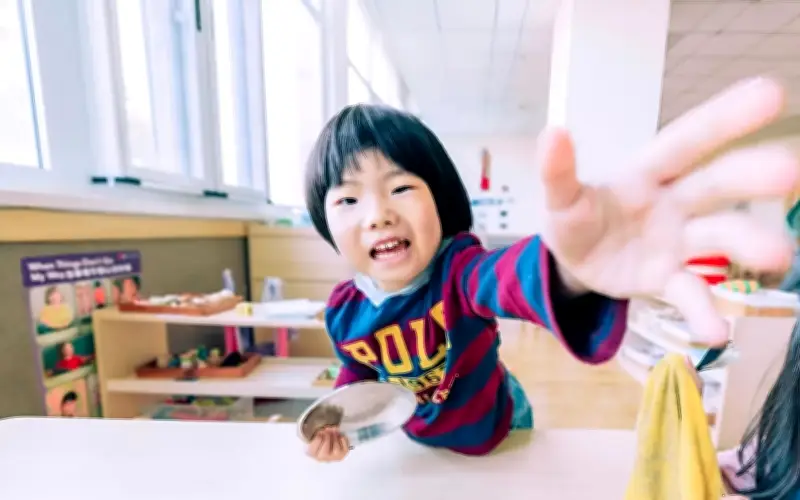 Nghiên cứu: Quan sát hành vi cha mẹ có thể dự đoán năng khiếu toán học hay ngôn ngữ của trẻ