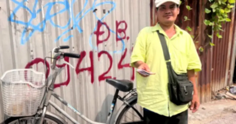 Người bán vé số dạo: Lực lượng nòng cốt nhưng vẫn ngoài lề luật Lao động