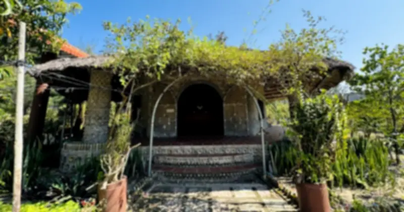 Ngôi đền 70.000 chai nhựa ở Quảng Ngãi: Biểu tượng bảo vệ môi trường từ rác thải