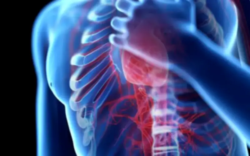 Người đàn ông 35 tuổi suy tim cấp từ dấu hiệu nhiều người Việt mắc phải