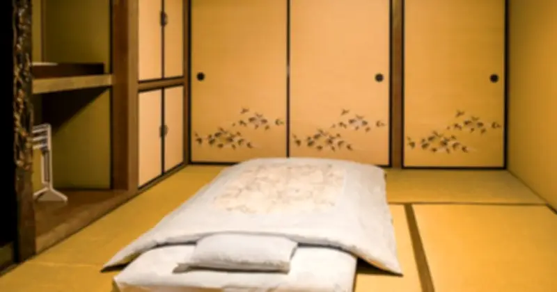 Người Nhật Bản vẫn trung thành với thói quen ngủ sàn trên nệm Futon và chiếu Tatami
