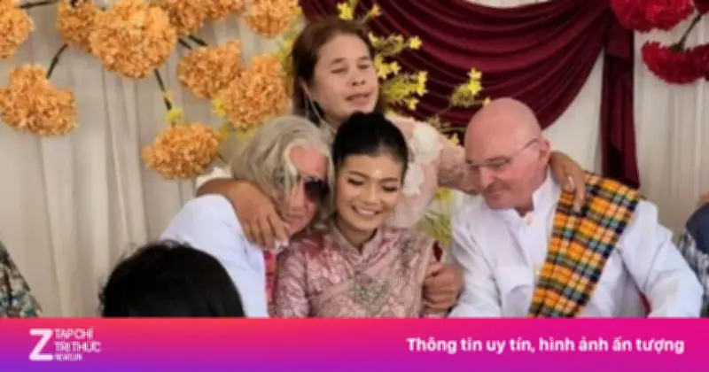 Người Phụ Nữ Thái Lan Tổ Chức Đám Cưới Cùng Lúc Với Hai Người Đàn Ông Áo