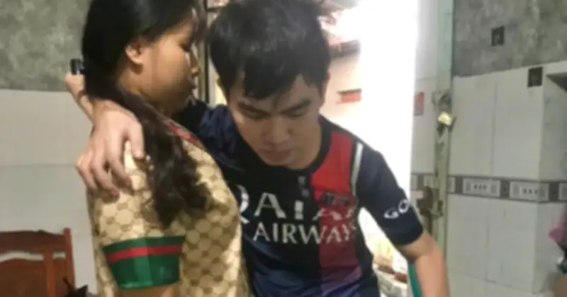 Người vợ trẻ gồng mình chăm chồng bất động suốt 5 năm ở An Giang