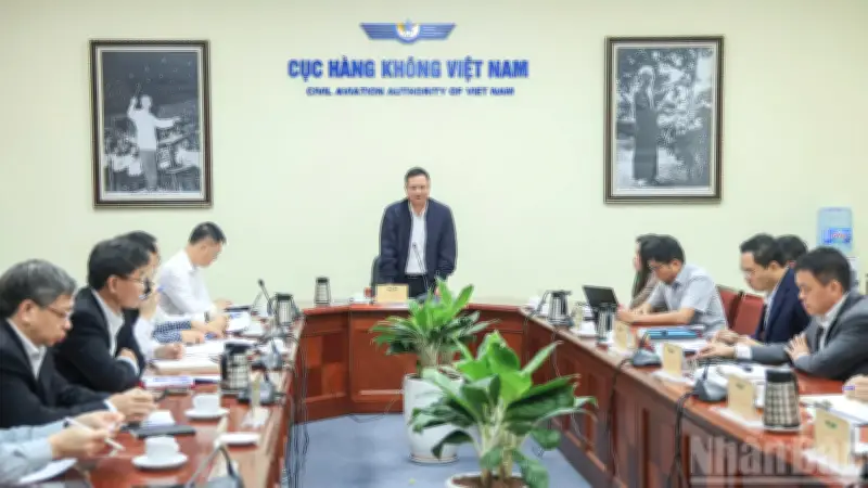 Ngành hàng không ứng phó khủng hoảng giá nhiên liệu tăng gấp ba lần