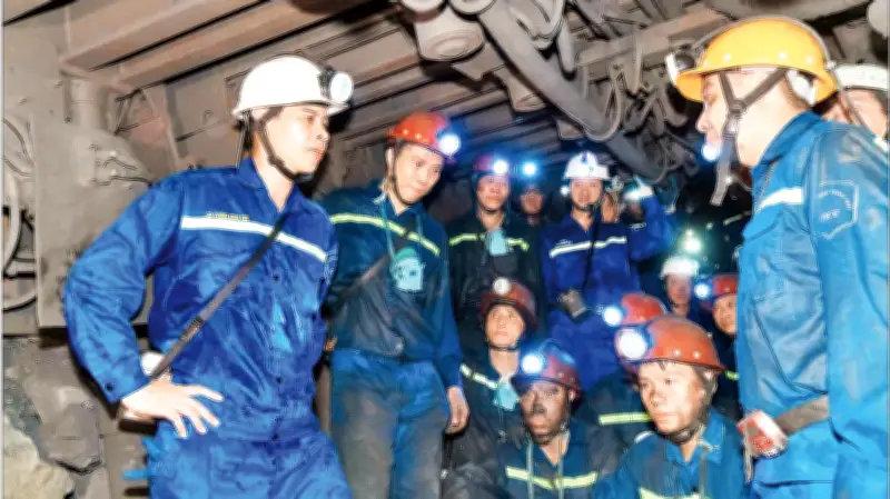 Ngành Than Việt Nam đẩy mạnh cơ giới hóa và tự động hóa hướng tới mỏ thông minh