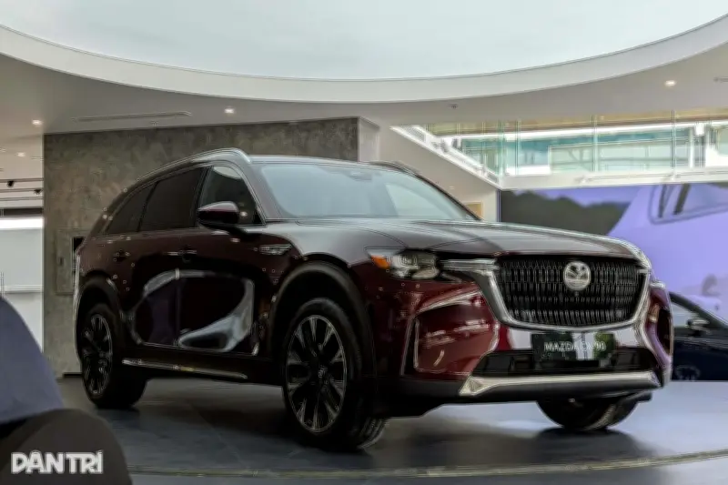 Ngoài Mazda CX-90, thị trường SUV hạng sang còn có những lựa chọn nào?