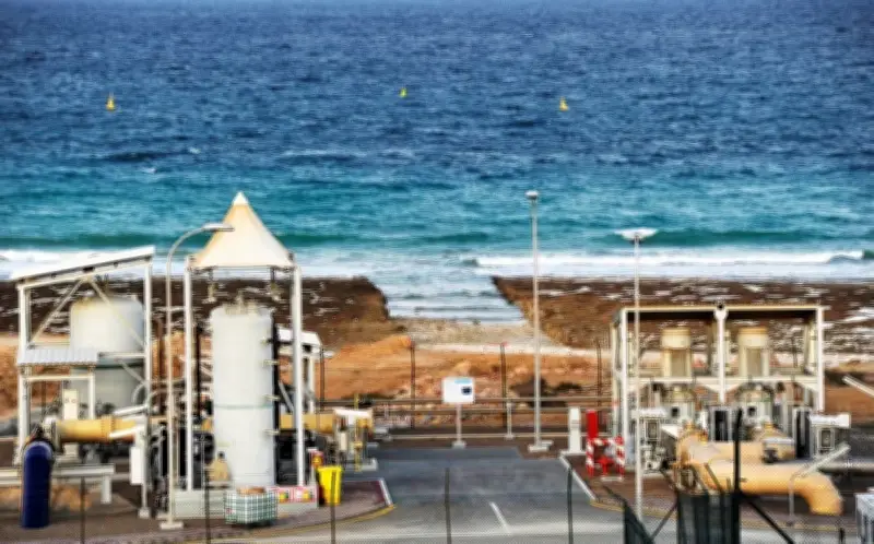 Nguồn Tài Nguyên Nào Có Giá Trị Chiến Lược Hơn Dầu Mỏ Tại Trung Đông?