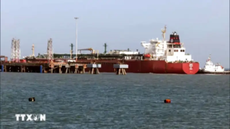 Nguy cơ chiến sự Trung Đông kéo dài đe dọa triển vọng kinh tế toàn cầu