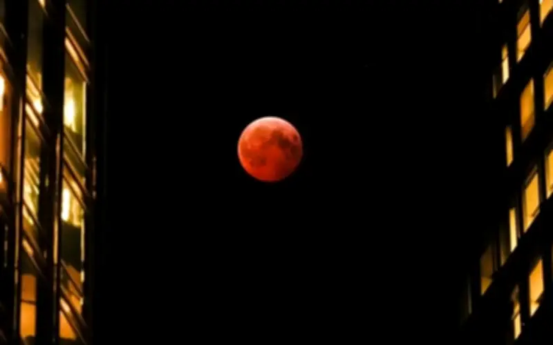 Nguyệt Thực Toàn Phần 2026: Việt Nam Nằm Trong Vùng Quan Sát Thuận Lợi