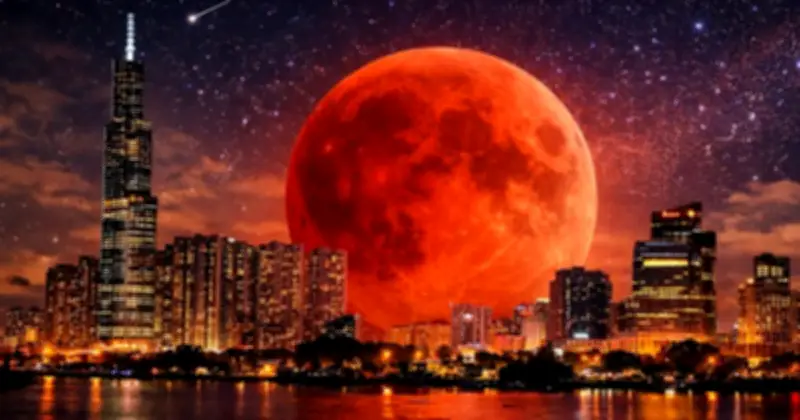 Nguyệt thực toàn phần tối nay: Trăng máu hiếm gặp xuất hiện trên bầu trời Việt Nam