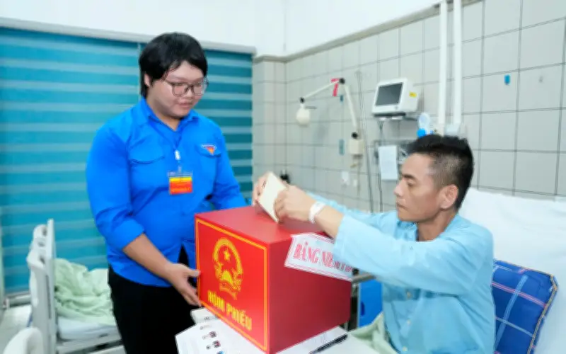 Ngày hội non sông trong không gian bệnh viện đặc biệt lớn nhất miền Bắc