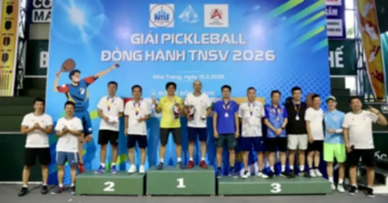 Ngày Hội Pickleball Sôi Động Đồng Hành Cùng Giải TNSV THACO Cup 2026 Tại Nha Trang