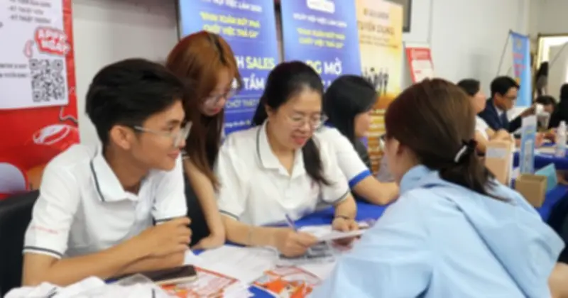 Ngày hội việc làm TP.HCM: Hàng nghìn vị trí với thu nhập lên đến 100 triệu đồng/tháng