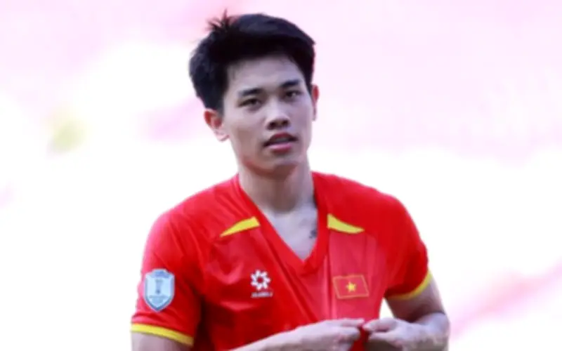 Đình Bắc: Từ 'Vua phá lưới' châu lục đến chuỗi trận khô khan ở V-League