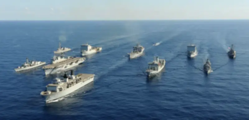 Ảnh Cần Nhắc dẫn đầu liên minh mở lại eo biển Hormuz, căng thẳng leo thang