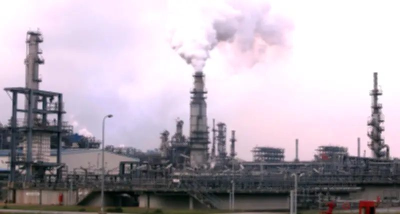 Nhà máy lọc dầu Nghi Sơn hoạt động 24/7, đạt công suất cao nhất 250.000 thùng/ngày