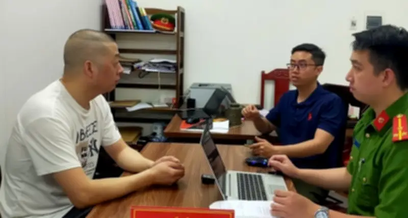 Đánh sập đường dây lừa đảo xuyên quốc gia núp bóng sàn thương mại điện tử