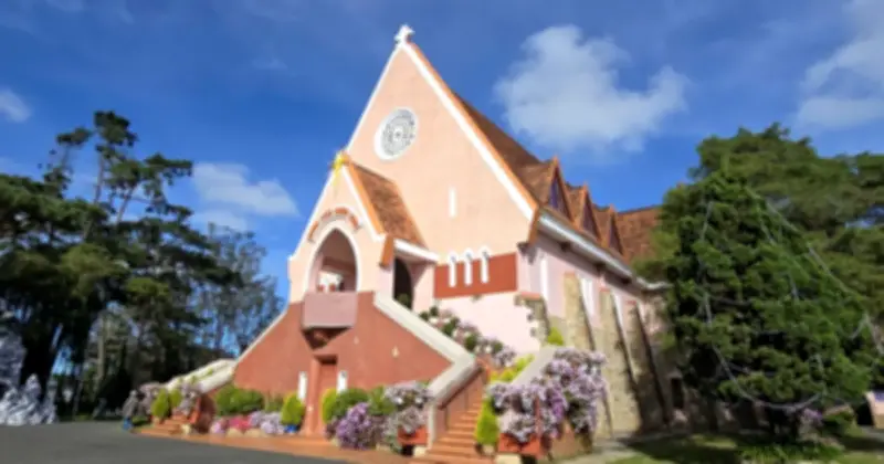 Nhà Thờ Domaine De Marie Đà Lạt: Kiến Trúc Pháp Cổ Hòa Quyện Văn Hóa Bản Địa