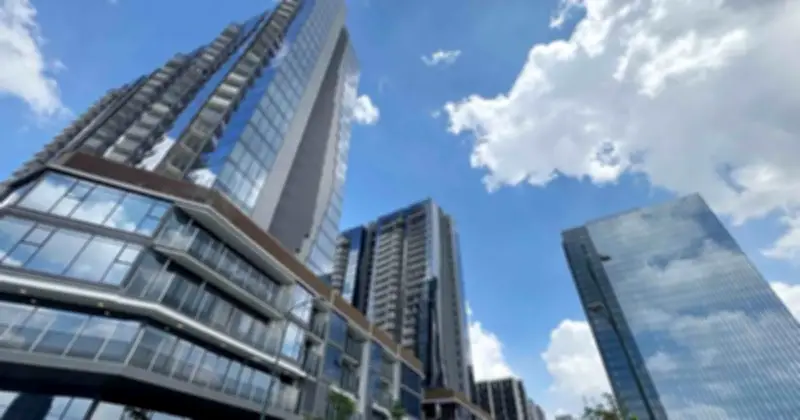 Nhiều dự án bất động sản đình trệ vì khó tiếp cận vốn vay ngân hàng