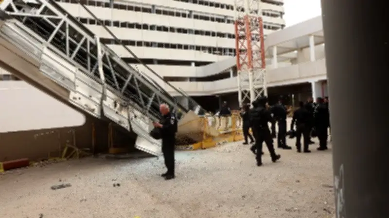 Nhiều hãng hàng không hủy bay đến Israel do xung đột kéo dài