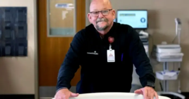 Nhân viên bệnh viện Mỹ trải qua 3 cơn nhồi máu cơ tim liên tiếp, cảnh báo triệu chứng dễ bỏ qua