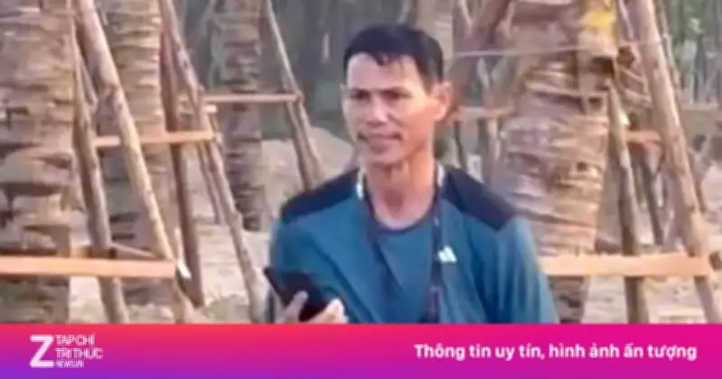 Nhân viên cứu hộ lao mình giữa sóng lớn cứu du khách bị chuột rút ở biển Cửa Lò