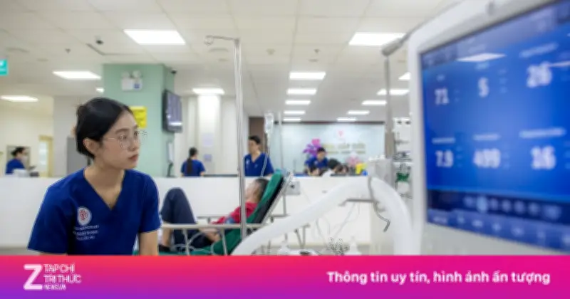 Những 'Đóa Hồng' Nơi Khốc Liệt: Hành Trình Của Nữ Bác Sĩ Và Điều Dưỡng Khoa Cấp Cứu