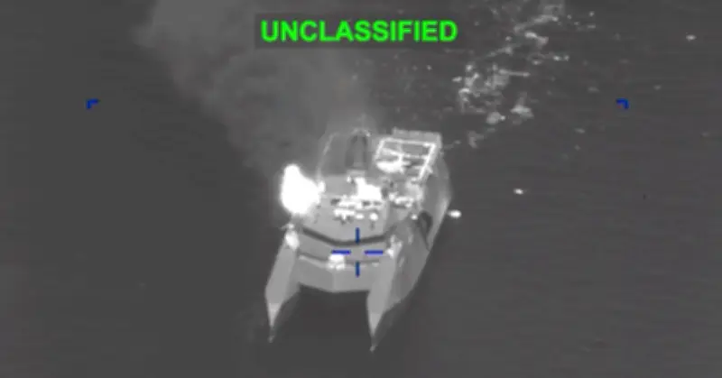 Những Khoảnh Khắc Cuối Cùng Của Tướng Iran Soleimani Trước Khi Bị Mỹ Tấn Công Giữa Biển