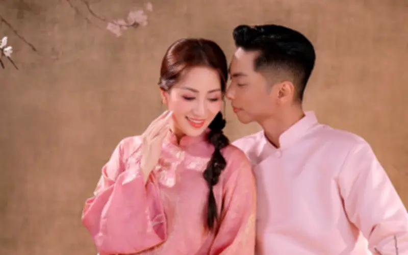 Những Lần Nịnh Vợ Tế Nhị Của Phan Hiến Dành Cho Khánh Thi