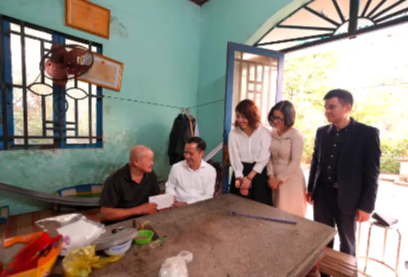 Những mái nhà nhân ái giữa lòng thành phố mang tên Bác