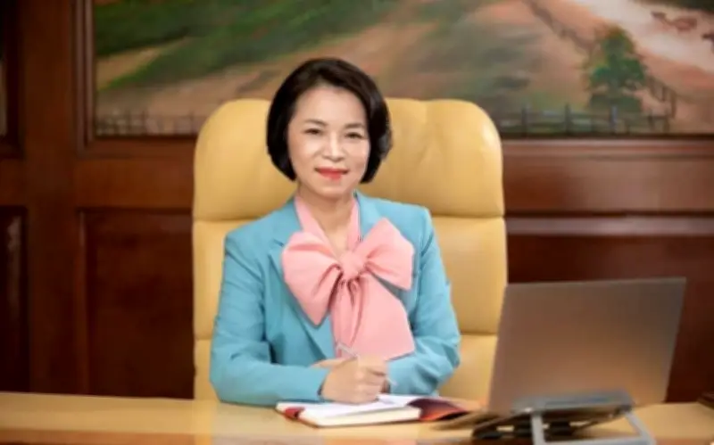 Những Người Vợ Tỷ Phú Việt: Hậu Phương Quyền Lực Và Doanh Nhân Sắc Sảo