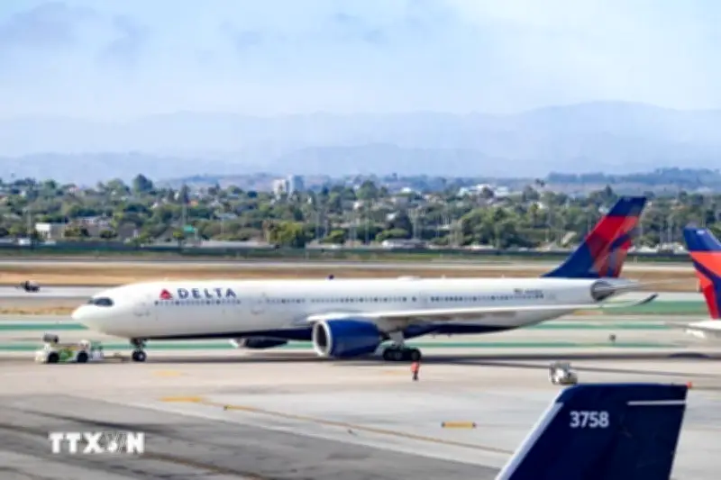 Nhu cầu đi lại bằng đường hàng không tại Mỹ tăng mạnh bất chấp giá nhiên liệu cao