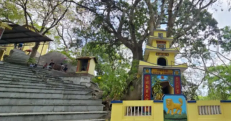 Núi Chân Tiên TP.HCM: Dấu Chân Tiên Huyền Bí Và Di Tích Lịch Sử Độc Đáo