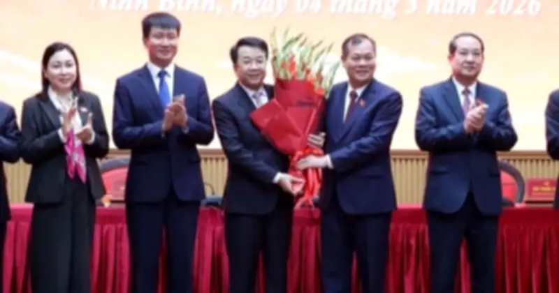 Ninh Bình bầu tân Chủ tịch UBND tỉnh Nguyễn Thanh Bình sau khi miễn nhiệm ông Trần Huy Tuấn