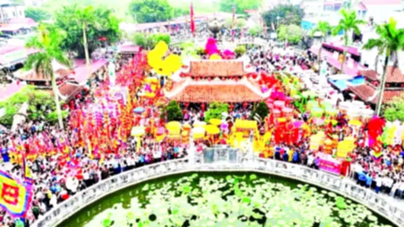 Ninh Bình: Hơn 700 lễ hội trở thành động lực phát triển du lịch văn hóa