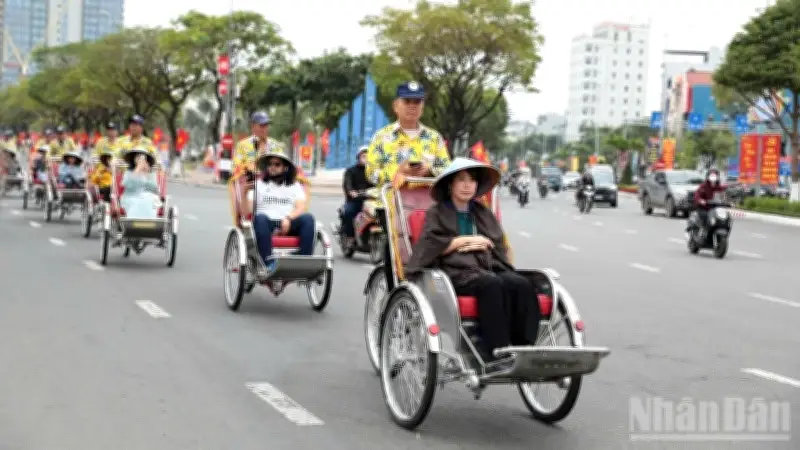 Đà Nẵng đối mặt thách thức du lịch: Giá nhiên liệu tăng, dịch vụ chưa đáp ứng