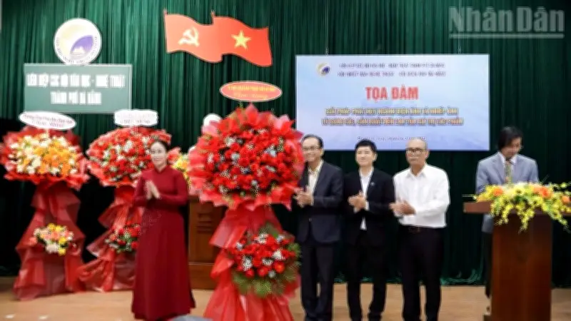 Đà Nẵng Khơi Dậy Tiềm Năng Công Nghiệp Điện Ảnh Qua Tọa Đàm Sáng Tác