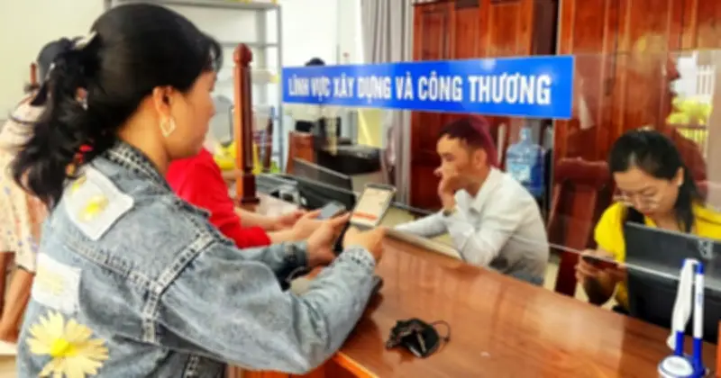 Đà Nẵng: Người dân bức xúc vì thủ tục đất đai chậm trả kết quả, cơ quan không giải thích